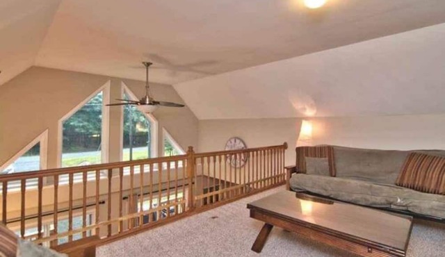 Cozy Chalet in Masthope Mountain Community