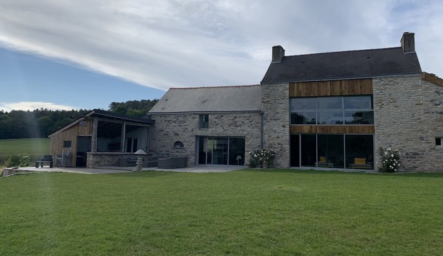 Maison de Campagne Moderne, Grands Espaces Tranquillité Assurée !