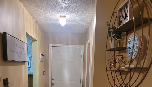 Cozy Townhome close to historic downtown