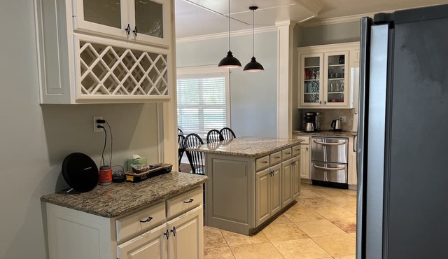 Country house on beautiful Lake Jacksonville
