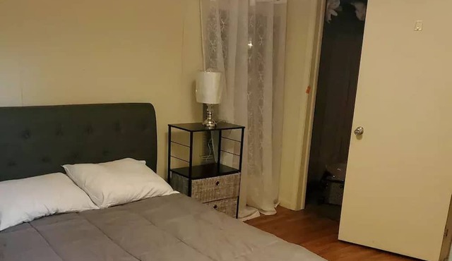 2 bedroom residential home with parking