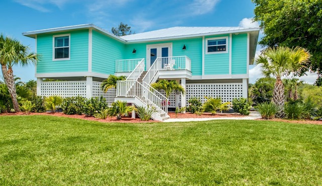 Cape Coral 857 - Three Bedroom Villa, Sleeps 10