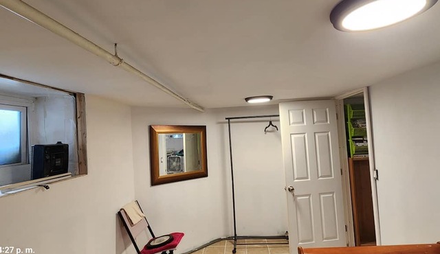 Basement Apartment Close to Bus & Metro-North