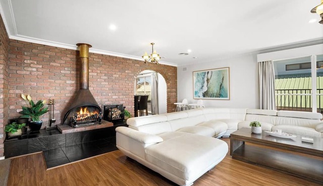 Azure Majesty Cliftons Grand Waterfront Haven