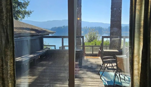 Lake Lawrence Cozy Cabin Getaway!