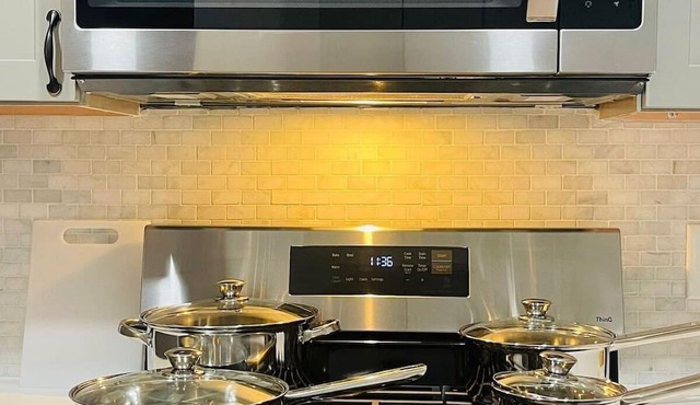 This apartment is a 2 bedroom(s), 1 bathrooms, located in Rochester, NY.