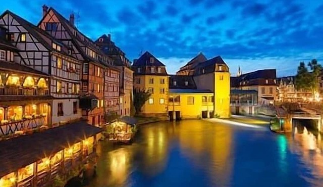 Appartement au Centre ! Parking Sécurisé ! Idéal Pour Votre Séjour à Strasbourg