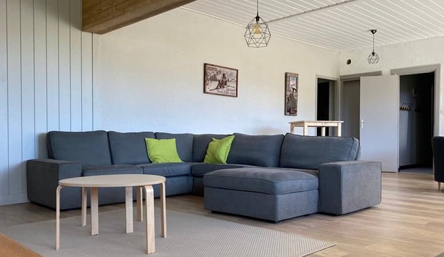 Apartment Albepierre-Bredons, 7 bedrooms, 15 persons