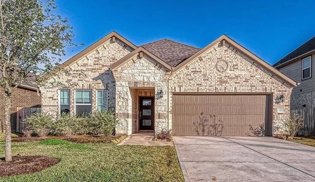 Modern Serenity: Spacious 4BD 3BA Home in Richmond, TX