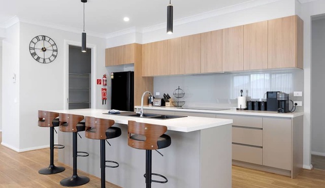 Seascape Views in Coronet Bay