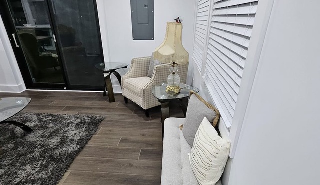 Entire Cozy & Luxury Home in Springfield, VA
