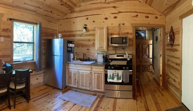 A “country” cabin setting in the middle of wine vineyards and Texas state parks!
