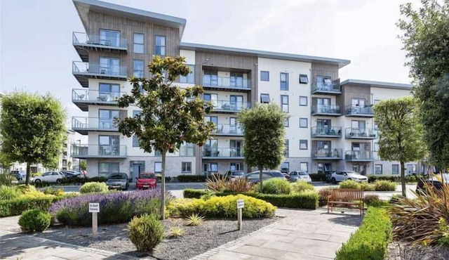 Captivating 2-Bed Apartment in Maidenhead