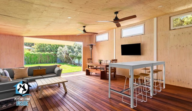 Charming 3BR Coastal Retreat with Huge Outdoor Living