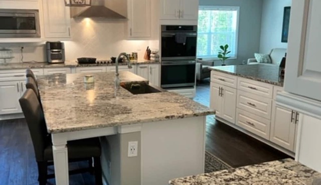 Senoia Getaway Home (4 Bedrooms)