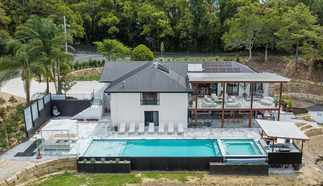 Chateau On Cudgen - Farm stay only a short drive to Kingscliff