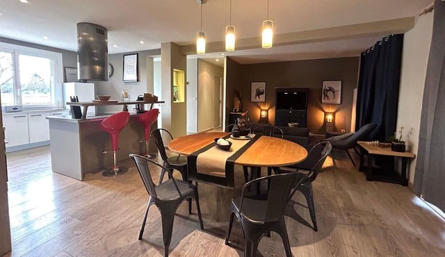 Le Firmament: 3 bedrooms - 15 min from Futuroscope