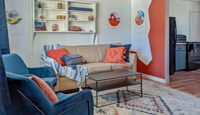 Venture Base Boutique Hotel | 12 Bed 6 Bath