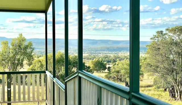 Cabin with Stunning Valley Views