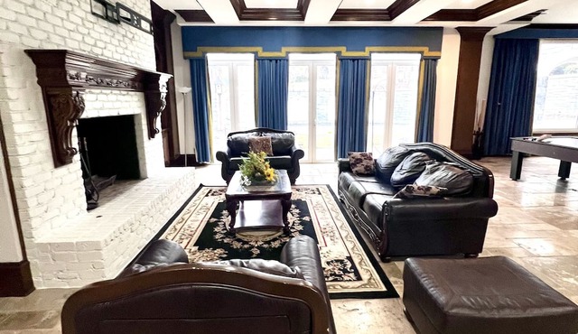 Cozy space in Chateau Elan