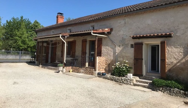 Grand Gîte 15 Pers Maxi à Negrondes 23km de Périgueux Périgord/dordogne