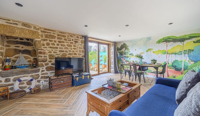 Cottage 'Gîte D'izel - Rdc' with Private Terrace, Private Garden and Wi-Fi