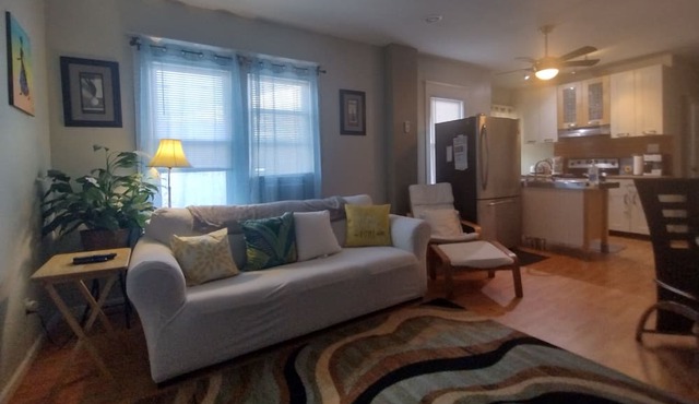 Cozy Family Friendly & Fully Stocked In-Law Suite