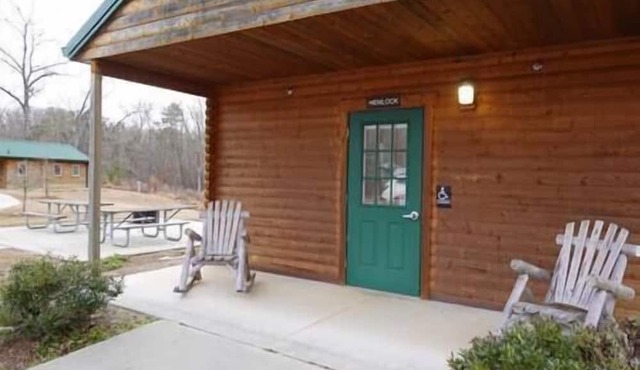 Hemlock Cabin at Keowee-Toxaway ADA Accessible, Hemlock Cabin at Keowee-Toxaway ADA Accessible
