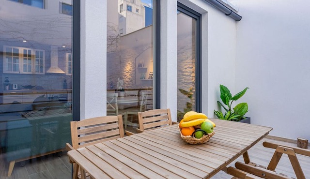 Apartment Marseille-6th arrondissement, 2 bedrooms, 6 persons