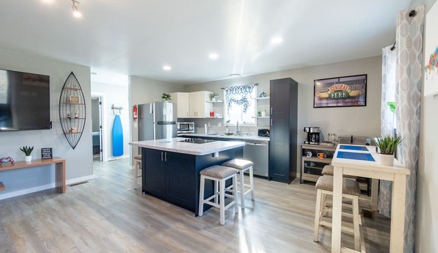 Enjoy this spacious condo, near downtown Indianapolis..