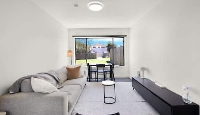 The Seaholme Beachside Escape