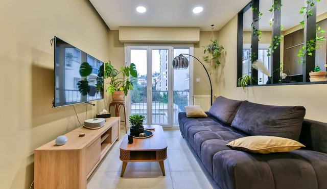 Homerez - Nice appartement 2 km away from the beach for 4 ppl. at Nice