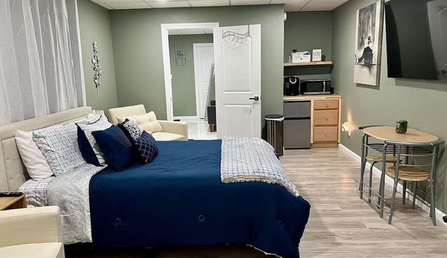 Cozy studio guest suite just 5 minutes from the filming location of Walking Dead