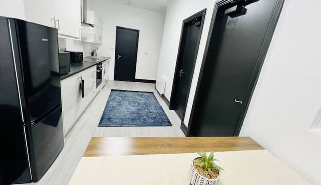 Stylish Stay 10 mins from NEC, HS2 & BHX Airport