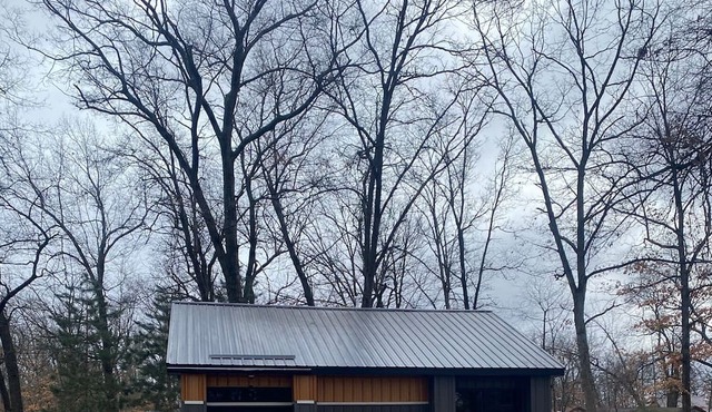 Duracel Cottage/Unique design. No cleaning fee!