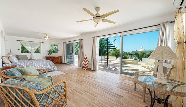 Spectacular 3BR Home with Pool, Jacuzzi & Views of Lands End - 5 Mins from Downtown!