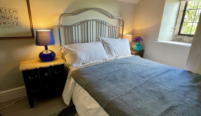 Beautiful, historic Lodge near Bruton. Ideal base for exploring the South West