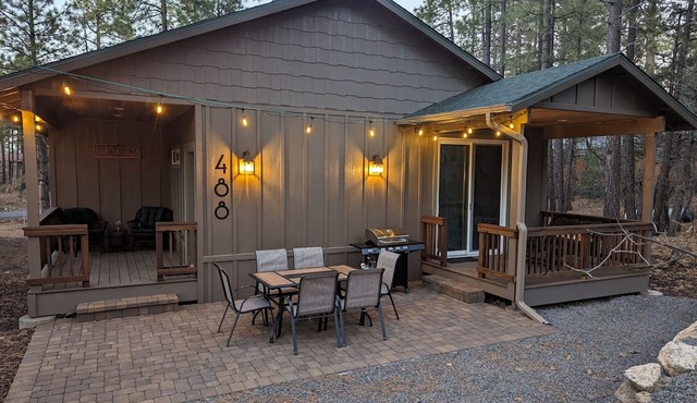 Cozy Cottage 2BD/2BA, 2 Covered Decks, Patio Dining Area, Newly Built, Pets OK