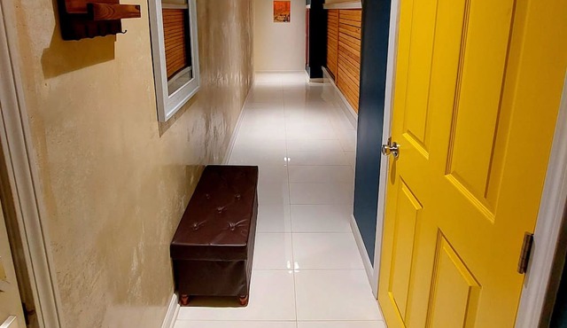 Nice cozy apartment in Cheltenham