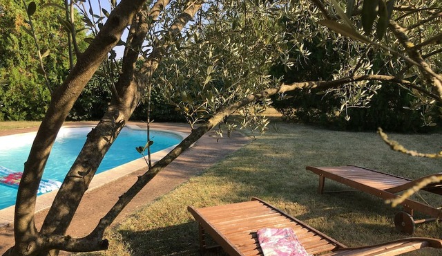 Holiday Home 'Mulberry House' with Private Pool, Private Terrace and Wi-Fi