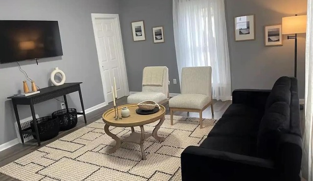 Looking for a comfortable and cozy home to stay for a few days Miracle Gotchu
