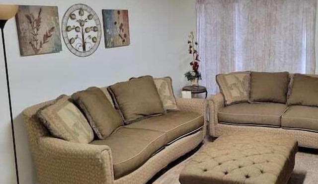 2 Bedroom 764405 by Houzlet