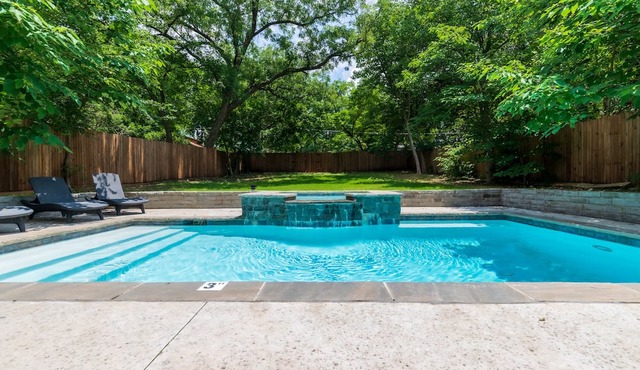 Private Home with Pool - 10 Min. to Downtown!