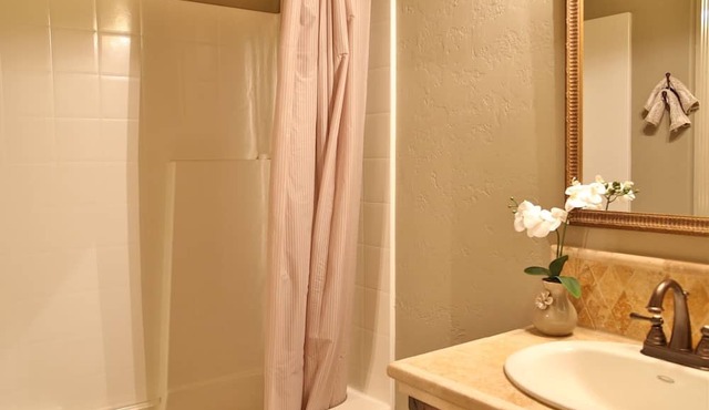 A Lavish Home That is Sure to Please