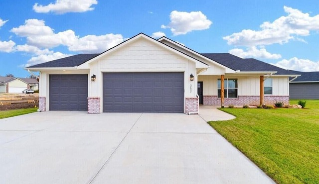 Brand new home in El Dorado, KS