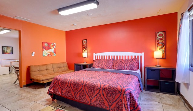 Shelly Studio Apartment Rental w/ Shared Fire Pit!