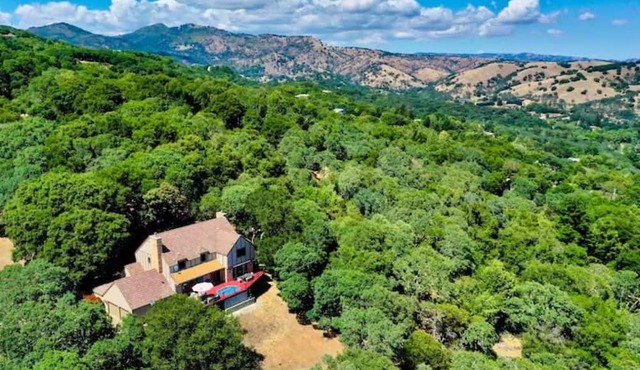 Breathtaking Luxury Wine Estate