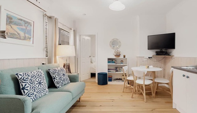 Happy Daze 2 by Coast Holidays