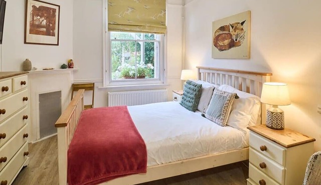 Host & Stay | The Cabin