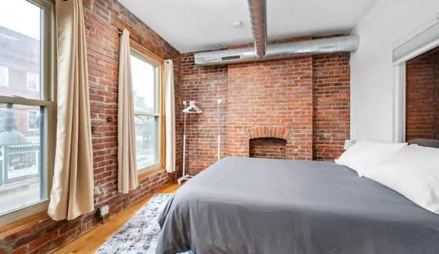 Newly remodeled Allentown flat